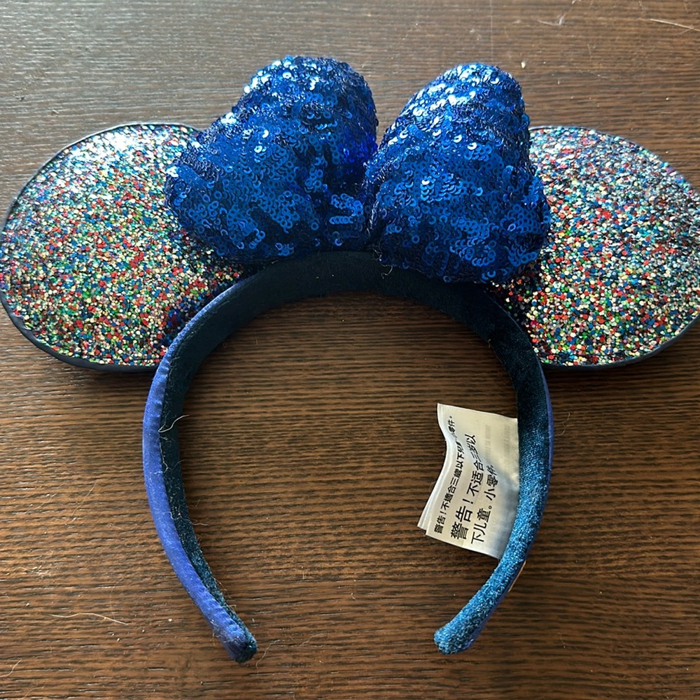 2020 multi glitter Minnie ears